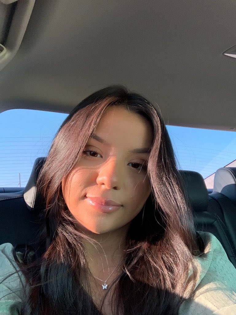 <3