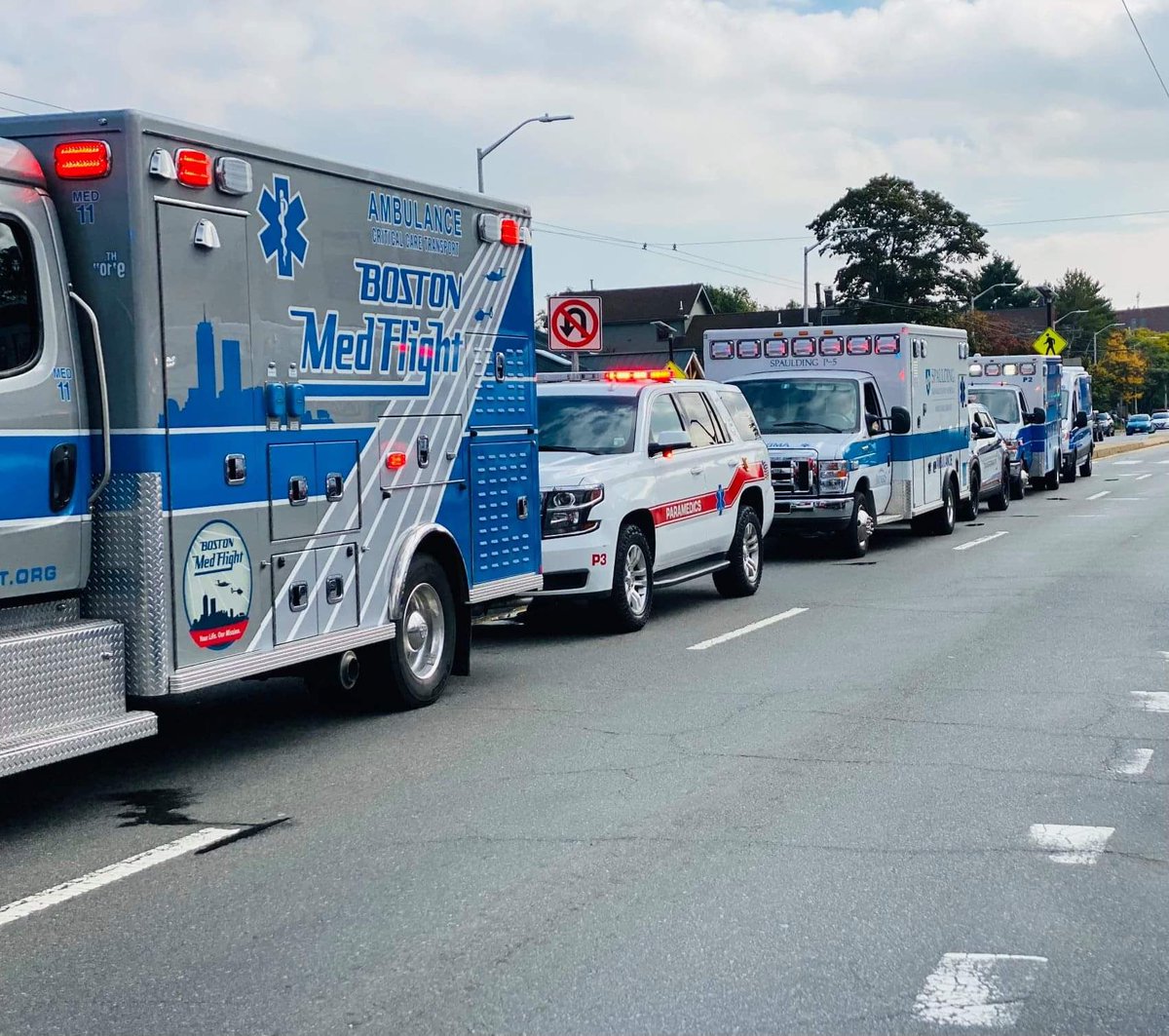 FallonAmb's tweet image. We were honored to be part of the procession honoring the life of Larry Stone of @ProEMSCambridge. Our continued thoughts remain with Larry’s family and EMS &amp;amp; Public Safety in Cambridge. Larry had a profound impact in EMS and will be missed tremendously.