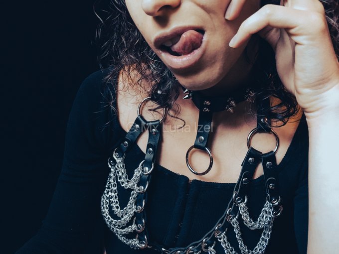 I'll be on @SextPanther today, let Me hear you beg like a good toy should. https://t.co/RcY4j3EZY7<a class="tags" href="/tag/sextpanther">@sextpanther</a><a href="/tag/manicure"class="tags"><span>#manicure</span></a><a href="/tag/handfetish"class="tags"><span>#handfetish</span></a><a href="/tag/nailfetish"class="tags"><span>#nailfetish</span></a>