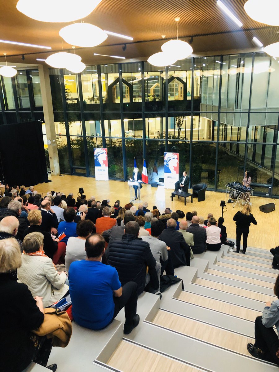 JD_Berger's tweet image. « Aujourd’hui Macron a inventé le clientélisme présidentiel! Chaque jour une nouvelle dépense ...

Avec Macron, après l’élection c’est l’addition! » @vpecresse #AvecValerie #Clamart