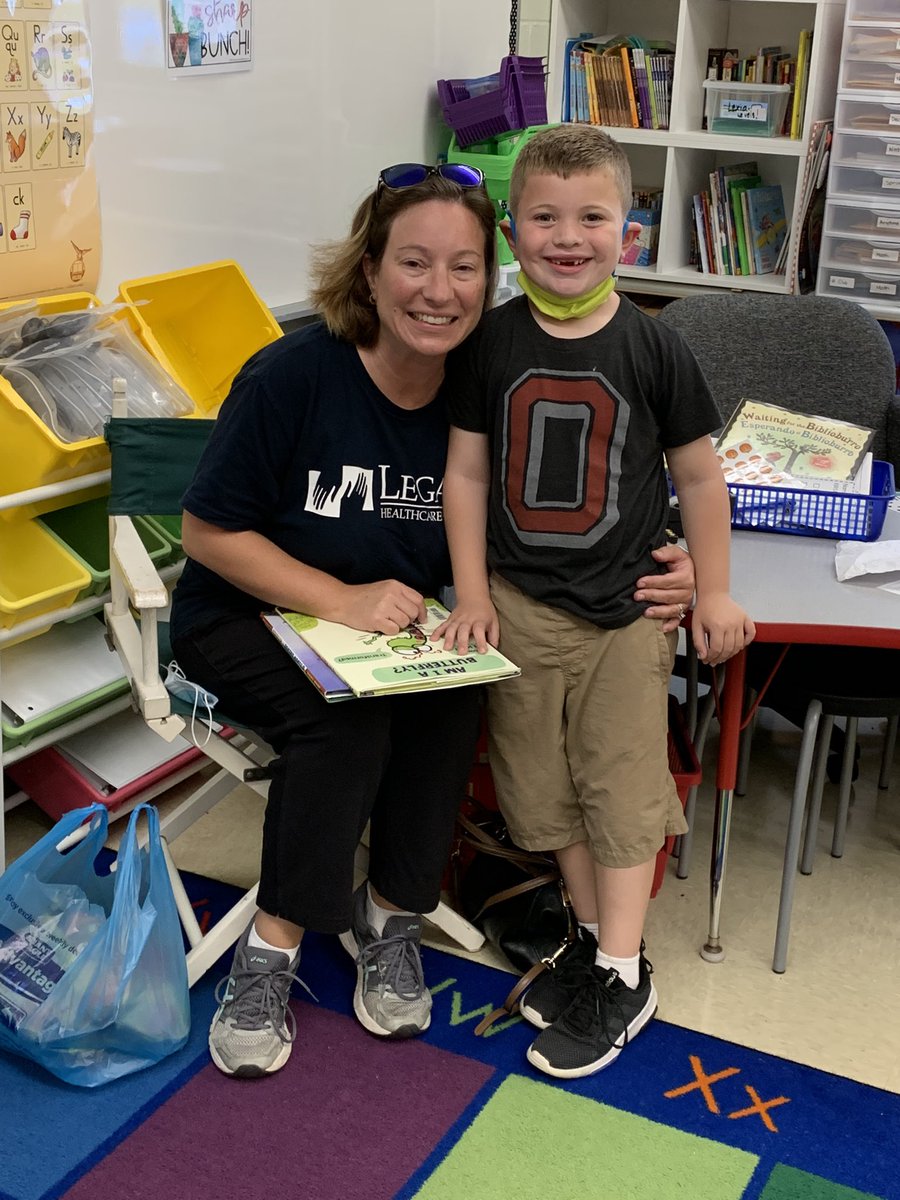 Jennife07654099's tweet photo. Jack’s mom was our Guest Reader today!!  Thank you so much!!!#wearechardon #firstgrade #topcactusclassroom #munsonelementary https://t.co/pQmTgPEvxR