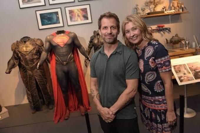 ComicCinemaNerd's tweet photo. We need you back DCEU founders 😩😩😩 #RestoreTheSnyderVerse https://t.co/jsh8TQzjz8