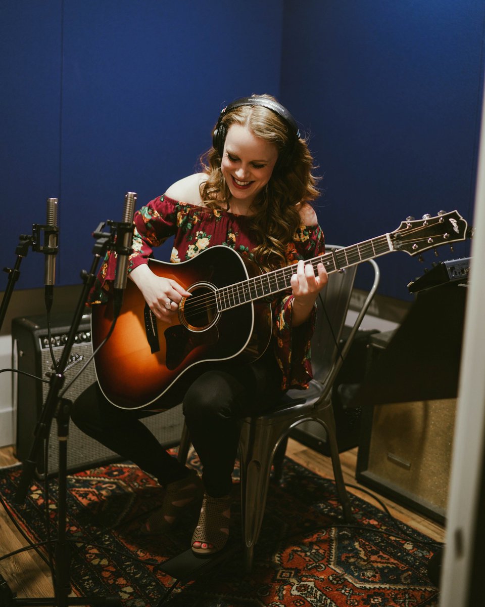twinkennedy's tweet photo. Counting down to our EP release (4 days to go!!!) with more behind-the-scenes fun! π΅πΈβ£
β£
Carli looks right at home in the booth laying down some sweet acoustic guitar melodies. Canβt wait for you to hear it October 20th!!! π₯³π₯³
#homebound #tkhomebound https://t.co/jhR6X9LRXg