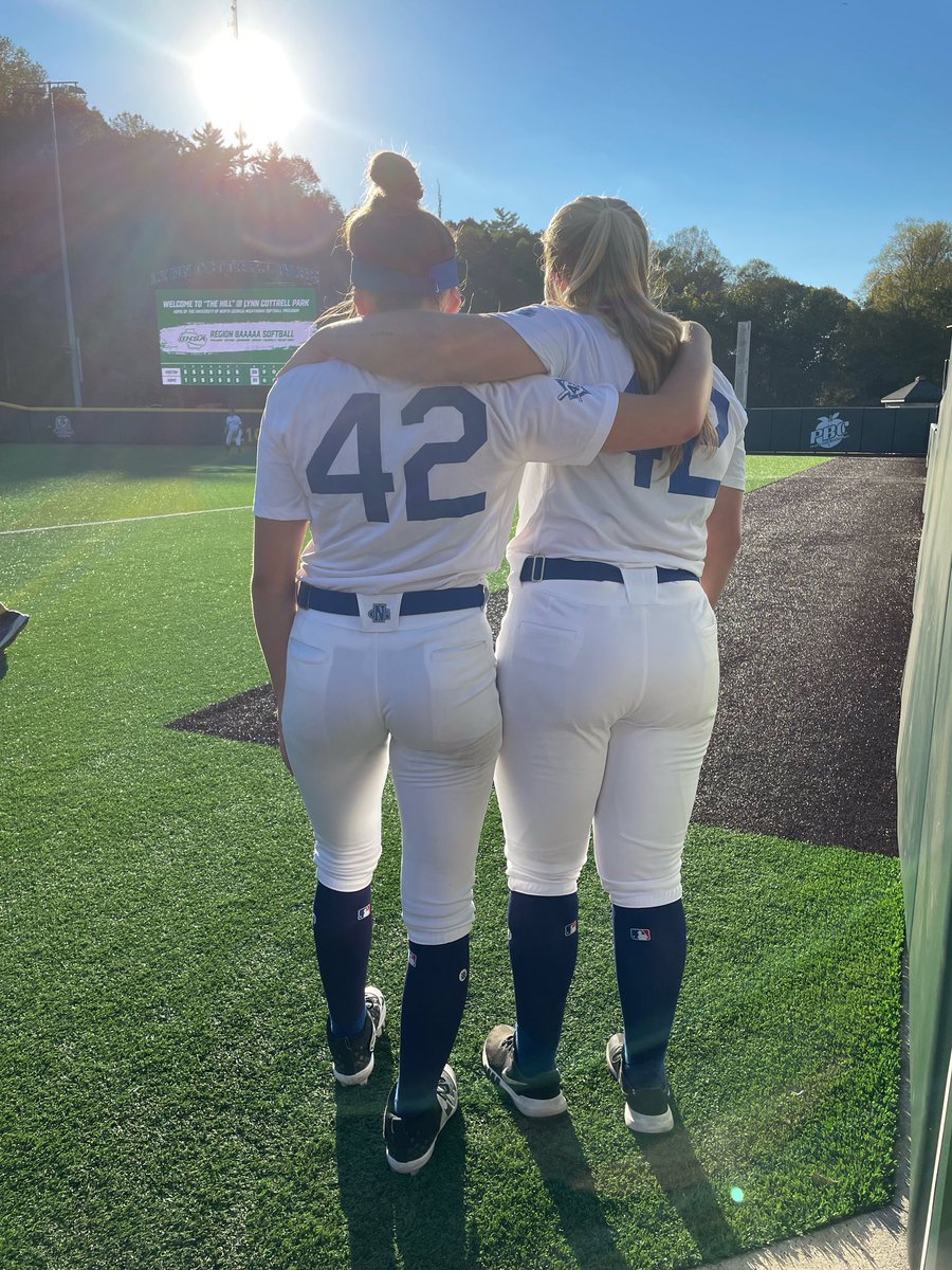 UNG Softball tweet media