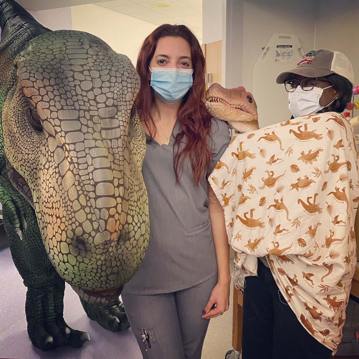 KerrrnnRose's tweet photo. Soooo work was pretty cool today #PediatricNursesHaveMoreFun https://t.co/8RtMUlY5Ps