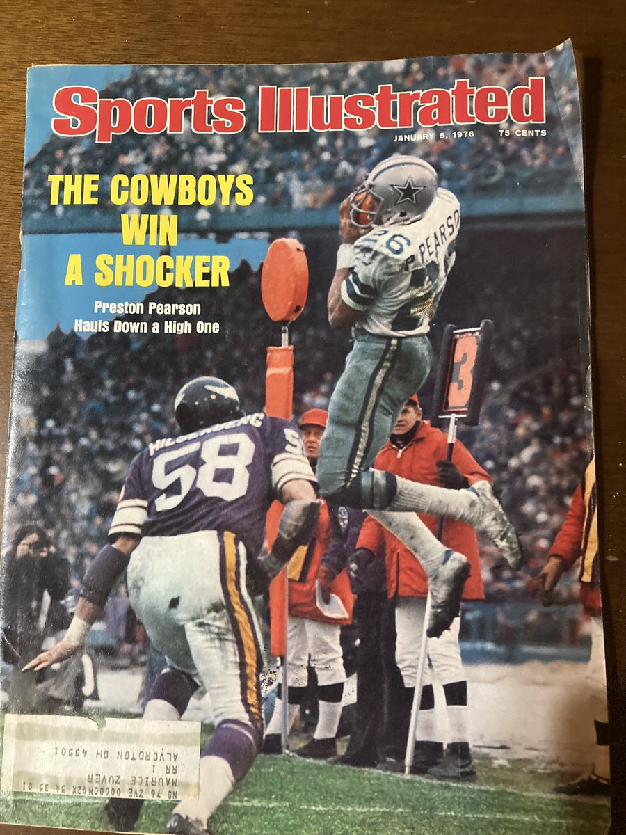 Funny. The cover of Sports Illustrated had the wrong Pearson on the cover of rhe Cowboys “Hail Mary” issue. Is there even a picture of Drew making the catch. Inside it only has after the catch https://t.co/yz8masbzmj