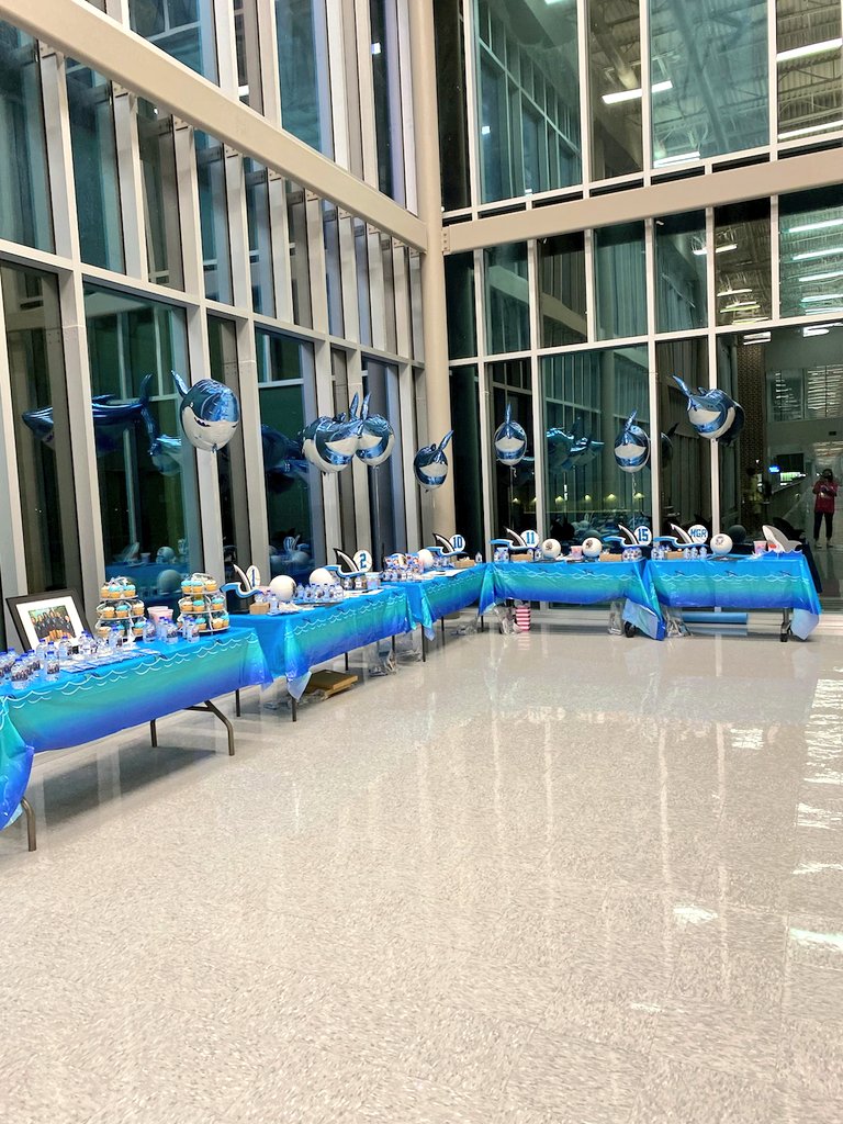 ShadowCreekHS's tweet photo. Go Lady Sharks!!! Shark Seniors we are excited for your futures!!! Fins Up!! https://t.co/6y11NggSwR