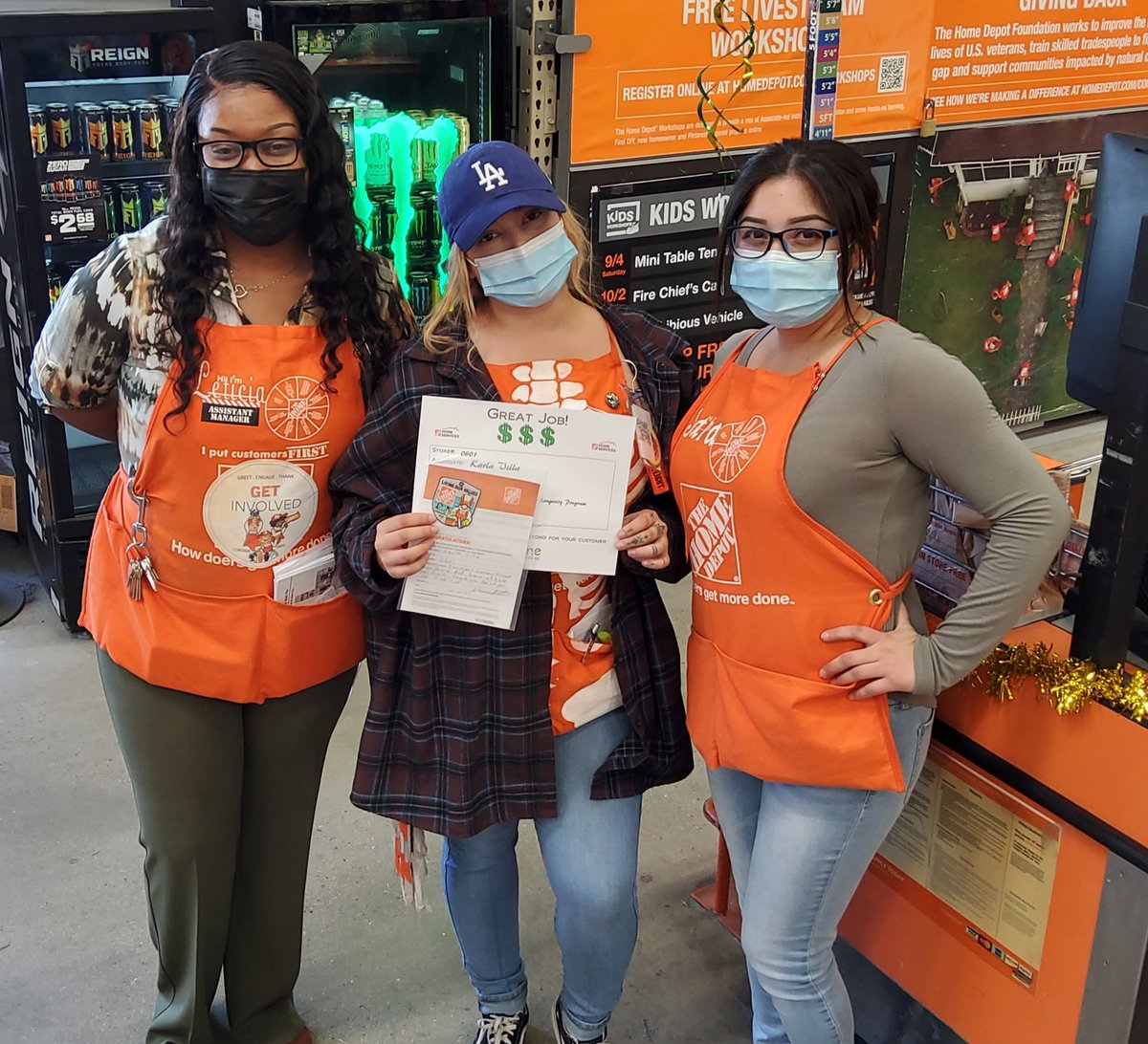 📢 Phenomenal job!!!! By Karla @homedepot 0601 For Driving <a href="/RainSoft/">RainSoft</a> Appliance Longevity Sales that equals 176 shopping carts pushed out in 2 mins 💰💵💰💵💰  Awesome Customer Service #TrendingOrange #Homerawards <a href="/bennyattmma/">Benny Delgado</a>