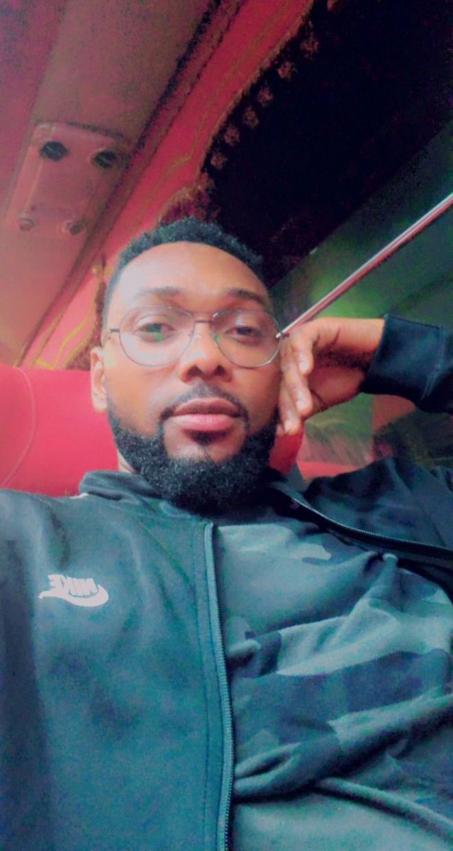 Oscarnuwati's tweet photo. Duty calls- 🚌 📍Kumasi. 

Your wedding won’t be complete without the #BeardedMc 🧔🏽‍♂️ 🎙 https://t.co/I2AKbwWUyO