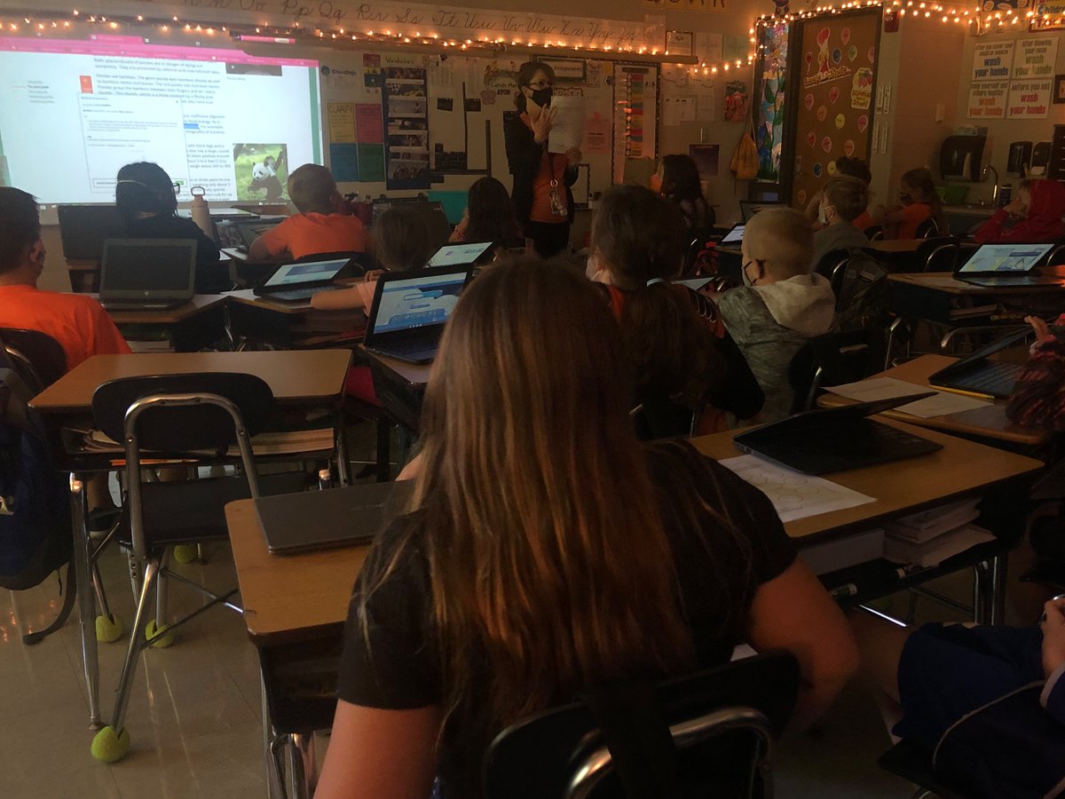 gonzalezkellym's tweet photo. From archelon to axolotl, great online research🔎& https://t.co/zX9ryxBU1S yesterday in Mrs. O’Hara & Mrs. Tuck’s classes! S/O to our bright💡kiddo who found the highlight+double-click definition feature in #worldbookonline! #GaleInContextElementary #INFOhioWorks #AlwaysLearning https://t.co/fsI8q2SACj