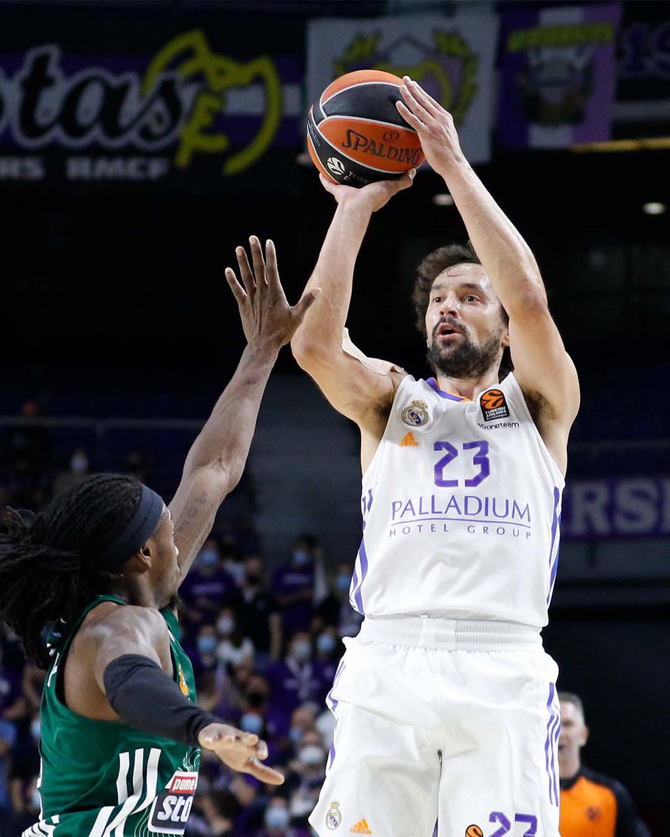 23Llull's tweet image. Segunda victoria de la semana en Euroleague. Partido trabajado y resultado positivo.
A cerrar la semana con una victoria más este domingo 💪🏽!!
#HalaMadrid