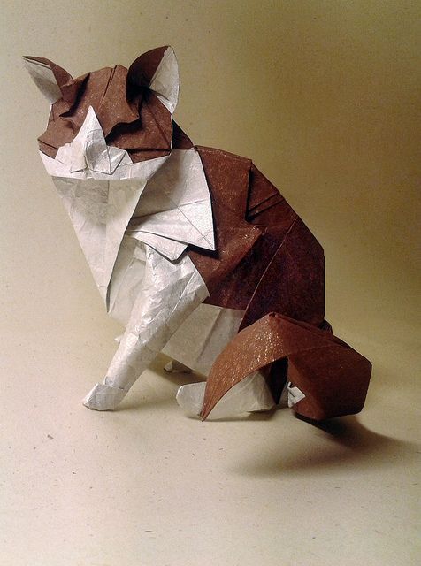 "Creativity is intelligence having fun."
~ Albert Einstein
#writing #writerslift 
#Origami #Art: Miguel Kaiser Colivoro