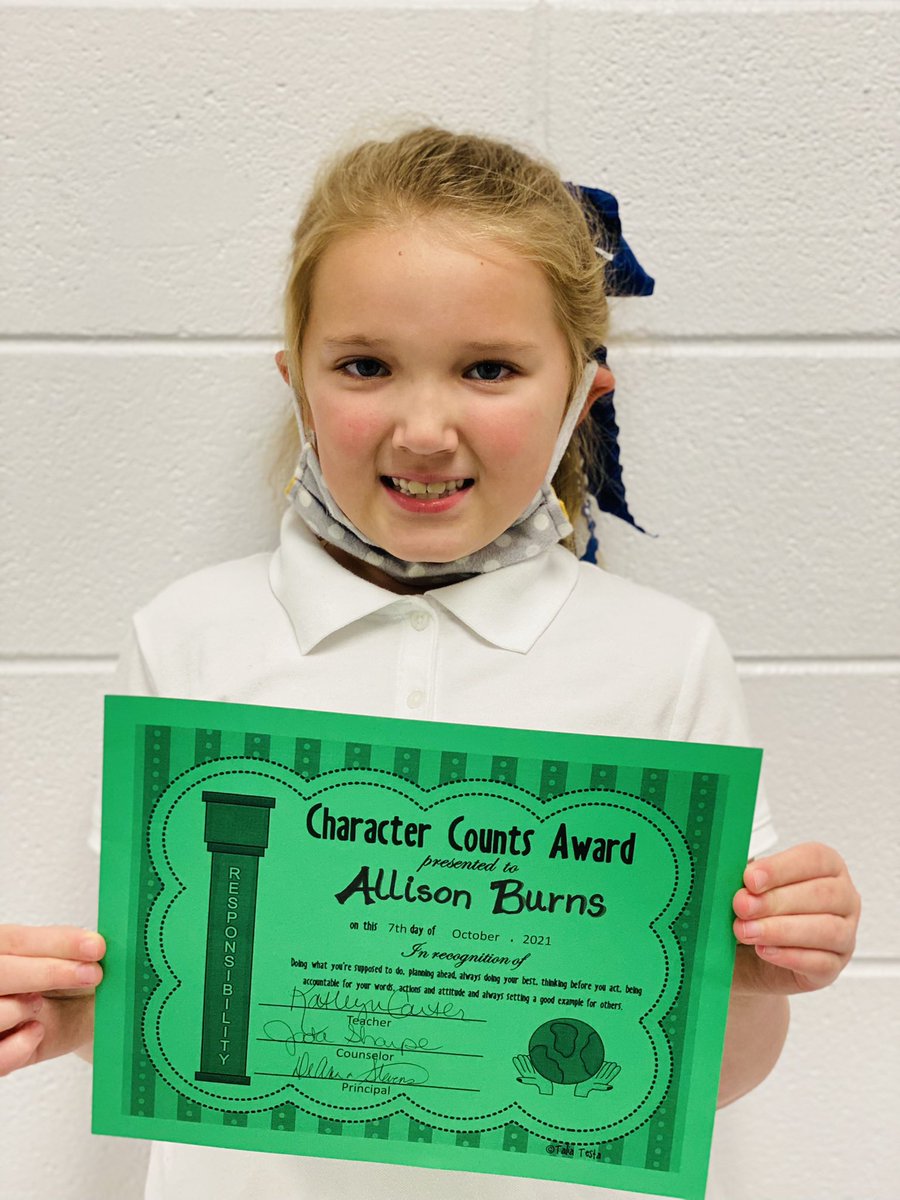 CartersBees's tweet photo. I am so proud of our first Character Kid for the year, Allison! I can always count on Allison to do what is right, help out a friend or run an errand! @CollierES https://t.co/UG32Ake7RY