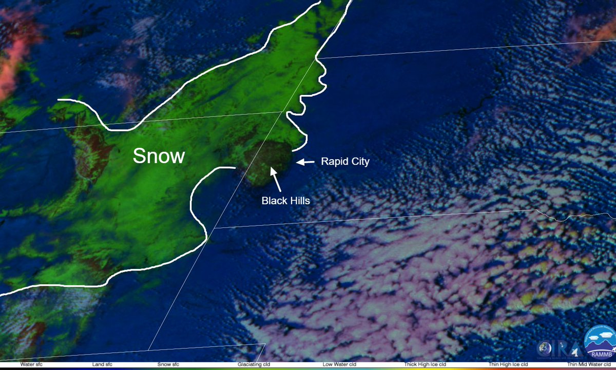 At 211 PM MDT (Oct 15, 2021), check out the remaining snow cover over far western #SDwx, northeast #WYwx, and southeast #MTwx. Image from GOES-16 day cloud phase distinction product via CIRA/RAMMB. A loop from today: col.st/B6N3p You can see some melting, but not much.