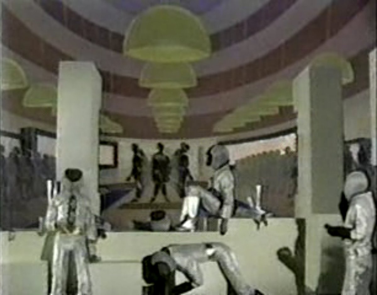 televisionaryZW's tweet photo. 6123. #FarOutSpaceNuts "Robots of Pod" - This is a very low budget show: they use the exact same sets for the "alien lair" each episode, just with different colored lighting. This is a compliment, it took me a grown adult 3 eps to realize, they did a good job w/a little. (B) https://t.co/wsJLy3YULo