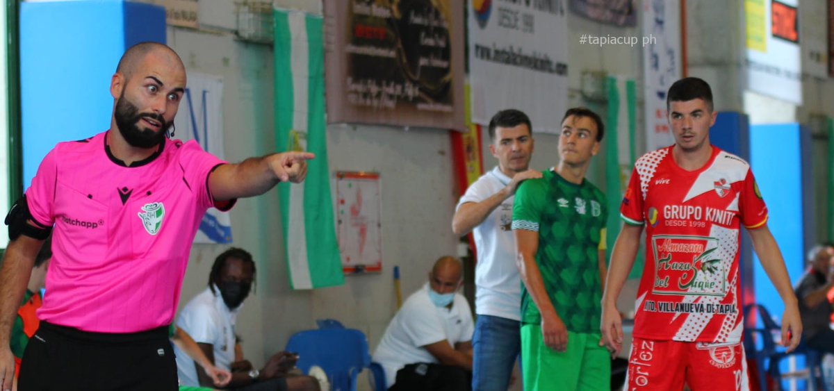 Antonio Gaspe (@antoniogaspe) on Twitter photo Entrenador y capitán. 💪💚
Gracias <a href="/tapiacupfsf/">Torneo #tapiacup</a> por estas imágenes.
#somosUMA
#haycantera Entrenador y capitán. 💪💚
Gracias <a href="/tapiacupfsf/">Torneo #tapiacup</a> por estas imágenes.
#somosUMA
#haycantera