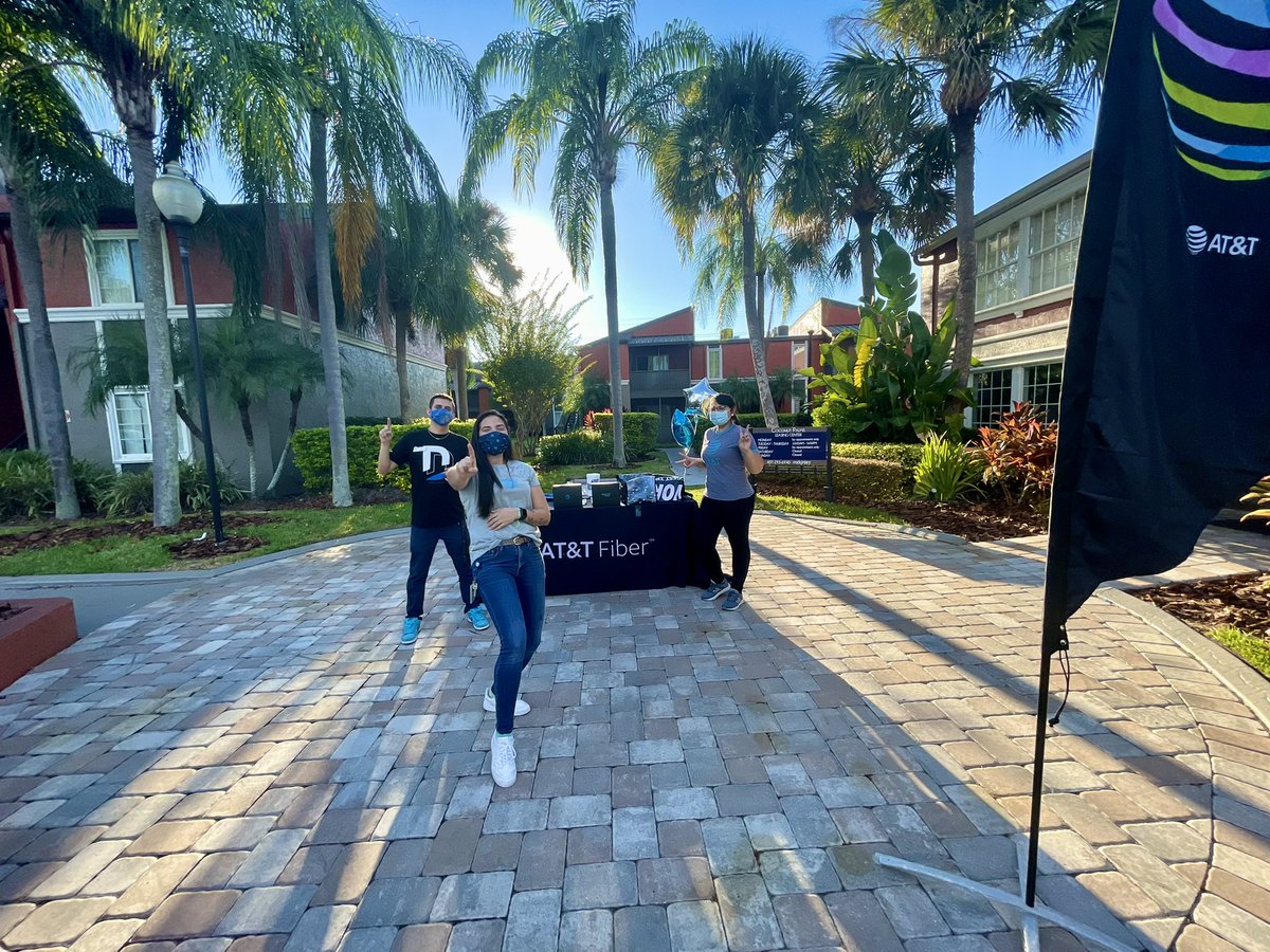 Jayrem Fernandez (@jayremf) on Twitter photo Millenia Out and about celebrating Hispanic Heritage Month with our local communities. @JulioCintronATT <a href="/LymariNegron/">Lymari Negron</a> <a href="/Sarah_Poole85/">Sarah Poole</a> <a href="/OneflaC/">OneFLA Conexion</a> 🔥🔥🔥 Millenia Out and about celebrating Hispanic Heritage Month with our local communities. @JulioCintronATT <a href="/LymariNegron/">Lymari Negron</a> <a href="/Sarah_Poole85/">Sarah Poole</a> <a href="/OneflaC/">OneFLA Conexion</a> 🔥🔥🔥