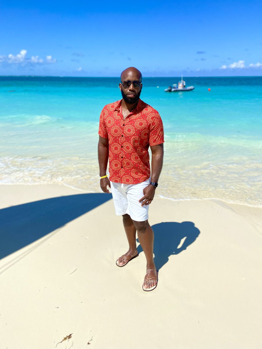 QueBee80's tweet photo. Turks was definitely 🔥 🇹🇨 🏝😎 https://t.co/XUj7dApIDR