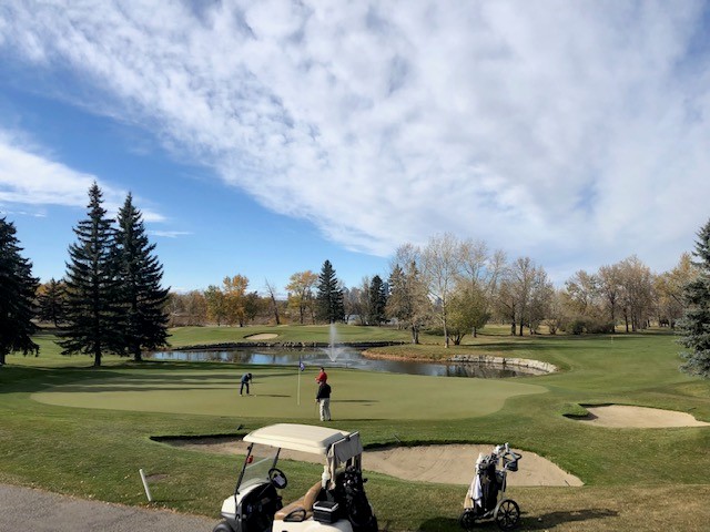 Golf_Inglewood's tweet photo. ~ Friday Shotgun Fun ~
Have a great weekend everyone!
#endofseason
#yycgolf
#Octobergolf https://t.co/0ifGY8M5ZQ