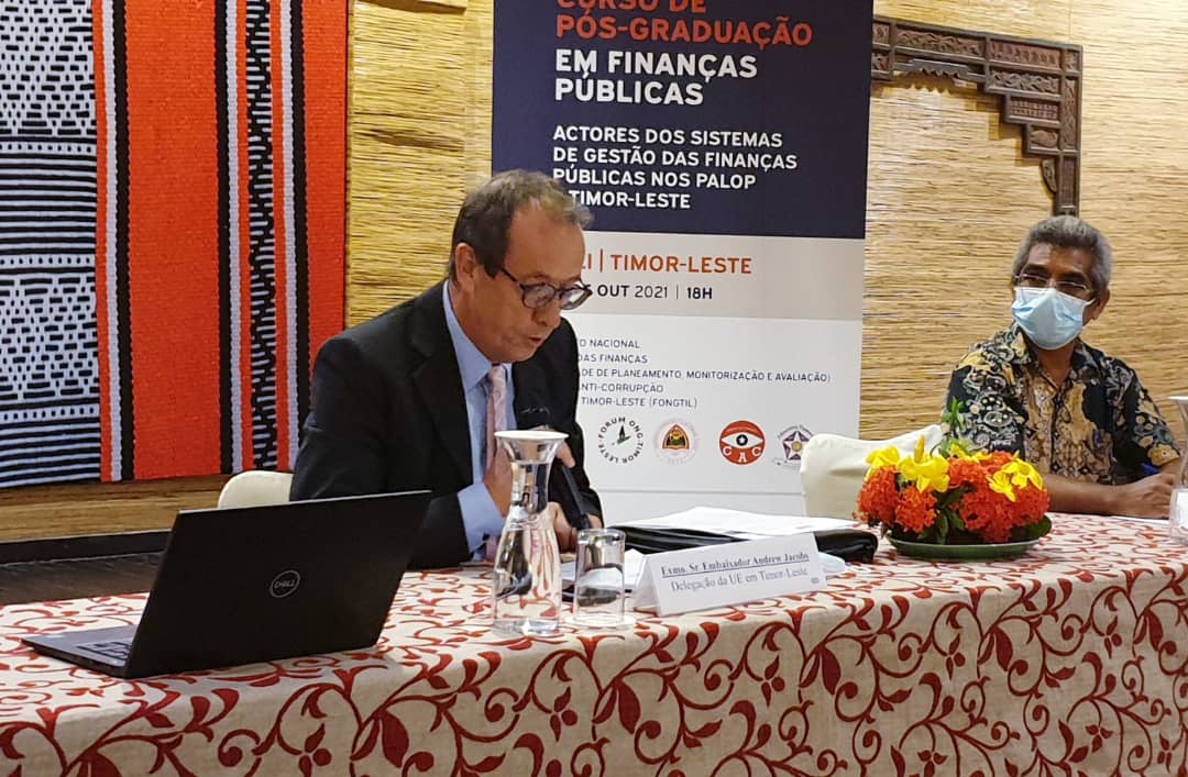 EU_TimorLeste's tweet photo. Opening of 4th online post-graduate course for actors of #PFM system,counting with➕than 30 Timorese🇹🇱staff from the National Parliament, Ministry of Finance, #PM's Office-#UPMA,#CAC& #FONGTIL,a strategic🇪🇺-🇺🇳 @UNDPTimorLeste partnership, financed by🇪🇺. #TimorLeste #PALOPTL https://t.co/kltNuBadW1
