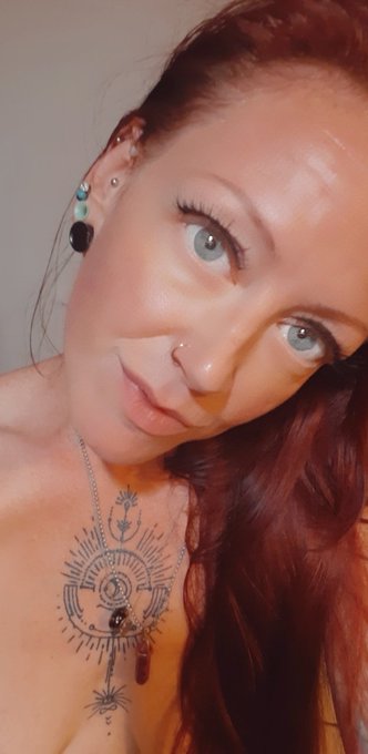 Going live tonight on Only Fans... Who is gonna join me for my Triday Freak Day? #fridayfreakday #FridayFeeling<a href="/tag/friday"class="tags"><span>#friday</span></a><a href="/tag/fridayfeeling"class="tags"><span>#fridayfeeling</span></a><a href="/tag/fridayvibes"class="tags"><span>#fridayvibes</span></a><a href="/tag/fridayfuckday"class="tags"><span>#fridayfuckday</span></a>