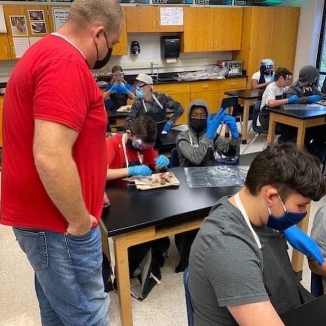 Erin Thurston tweet media