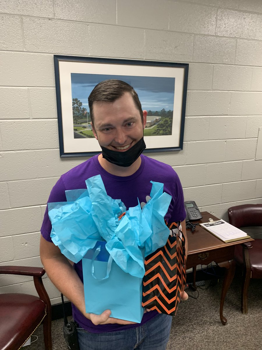 Valerie Sceals tweet media