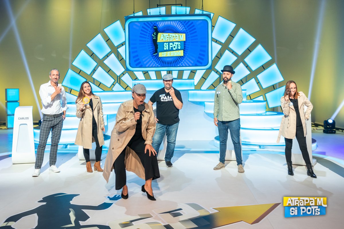 AtrapamAPunt's tweet image. Hui dediquem el programa a les novel·les de #detectius amb:

👤 Carlos de Betxí 
👤 Clara de la Vall d&apos;Uixó
👤 @Xavisunsi d&apos;Alaquàs
👤 Edu de Tavernes de la Valldigna
👤 Anna de Campanar

🕒 A les 15.05 h, #AtrapamSiPots amb @Carolinaferre6 en @apunt_media.