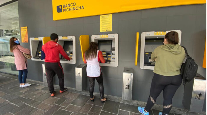 TDTechnoDigital's tweet photo. Banco Pichincha sufrió ataque informático que afectó parte de sus servicios https://t.co/gTVHqqmqb1 a través de @TDTechnoDigital #TDTechnoDigital #TDCiberseguridad #TDSegInfo #TDSegApl #TDRansomware #TD https://t.co/g8EeeyJRMs