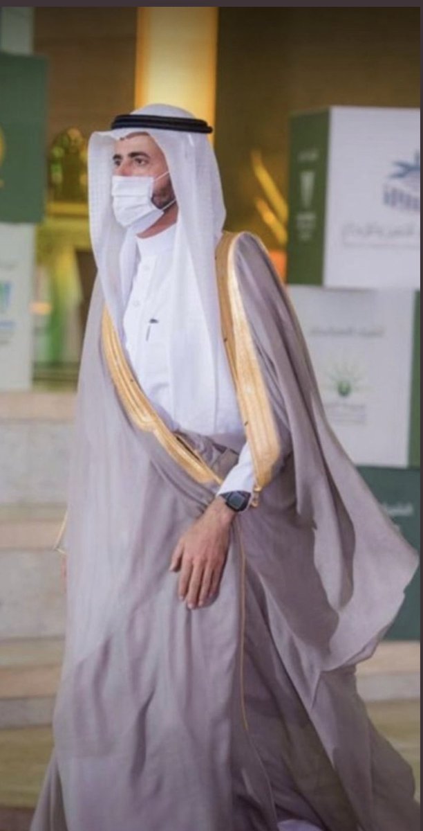 Nada_rabiah's tweet photo. #شكرا_توفيق_الربيعه 

لم تغادر وزارة الصحة الا بعد ان خلعت كمامة الوباء عن الوطن ايذانا بشعار " الى الحياة نعود" ..

وفقك الله و سدد خطاك في مهمتك القادمة خدمة  بيت الله الحرام ،هنيئا لك هذا الشرف .. https://t.co/IKnnz6B5W9