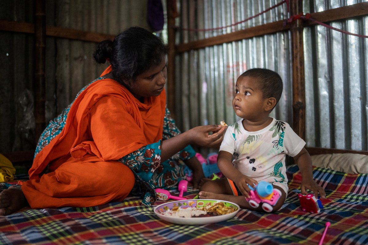 SwedeninBD's tweet photo. No one, nowhere should go hungry. Today on #WorldFoodDay2021, we are reminded of the importance of fighting hunger. Sweden🇸🇪 is a proud supporter of @WFP and @FAOBangladesh for this cause, globally🌎 and here in Bangladesh🇧🇩. #SEBD50. Read a lovely story 👉https://t.co/u9DMKeStdN https://t.co/waZdjj487h