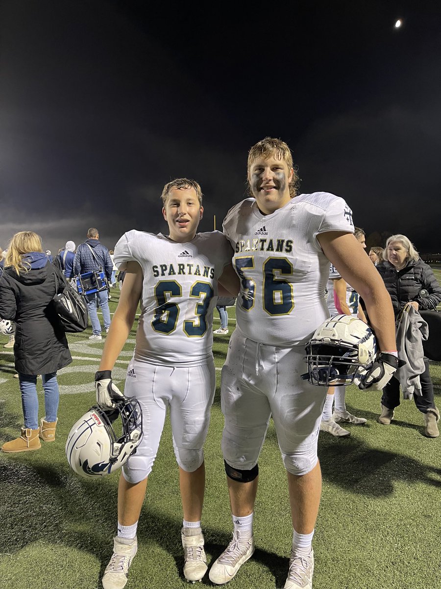 Tanner Relling (@tannerrelling) on Twitter photo Never thought that I would get the chance to say that I played next to my little brother on the line! Something I’ll never forget!! #weareone #5strong Never thought that I would get the chance to say that I played next to my little brother on the line! Something I’ll never forget!! #weareone #5strong