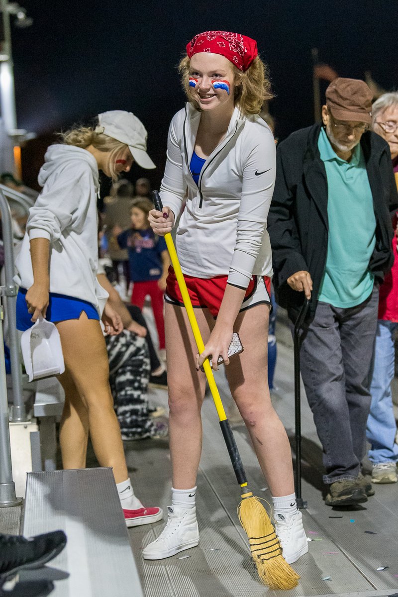 The Halftime "Work Study" ... <a href="/karliefrenk/">karlie frenk</a> <a href="/AmandaSpiekerm1/">Amanda Spiekerman</a> @brookenoss3 <a href="/mjlehmkuhl/">morgan lehmkuhl</a>