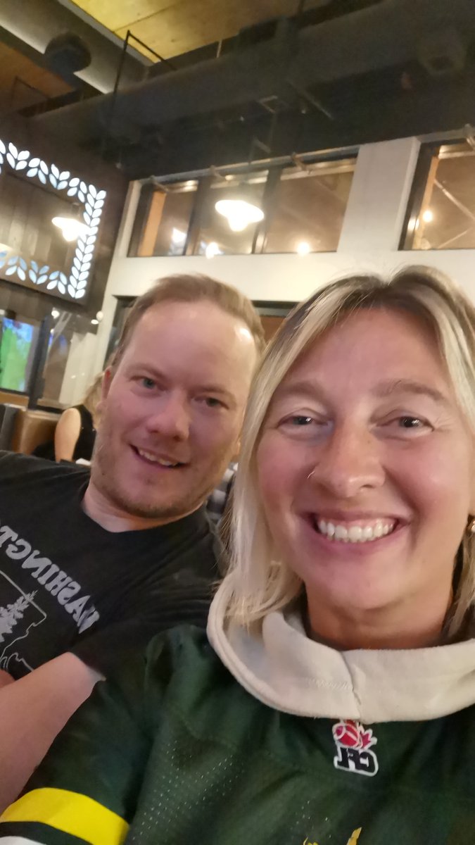 MandySchultz's tweet photo. Having THE BEST time ever!!! @MaltAndMortar https://t.co/wTlWgebX84