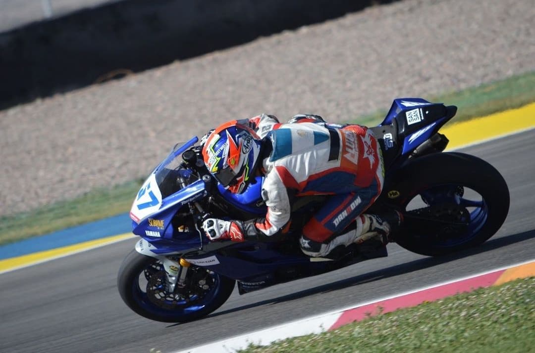 Corazondef1's tweet photo. 🛑MATIAS PETRATTI 🇦🇷
#ARGWorldSBK 

Declaraciones del piloto cordobés del equipo #MSRacing en su debut mundialista en #WorldSSP 

📌Leelas ya aca ⬇️
https://t.co/ELmYhhP9Ww https://t.co/QNWn7QYIdl