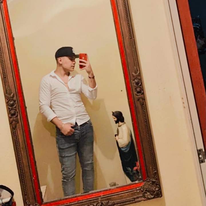 Packmatamoros12's tweet photo. Tengo contentenido de le son puros videos y se le mira su cara 🤤🤤😟interesados al. Dm https://t.co/8jxqntJGbC