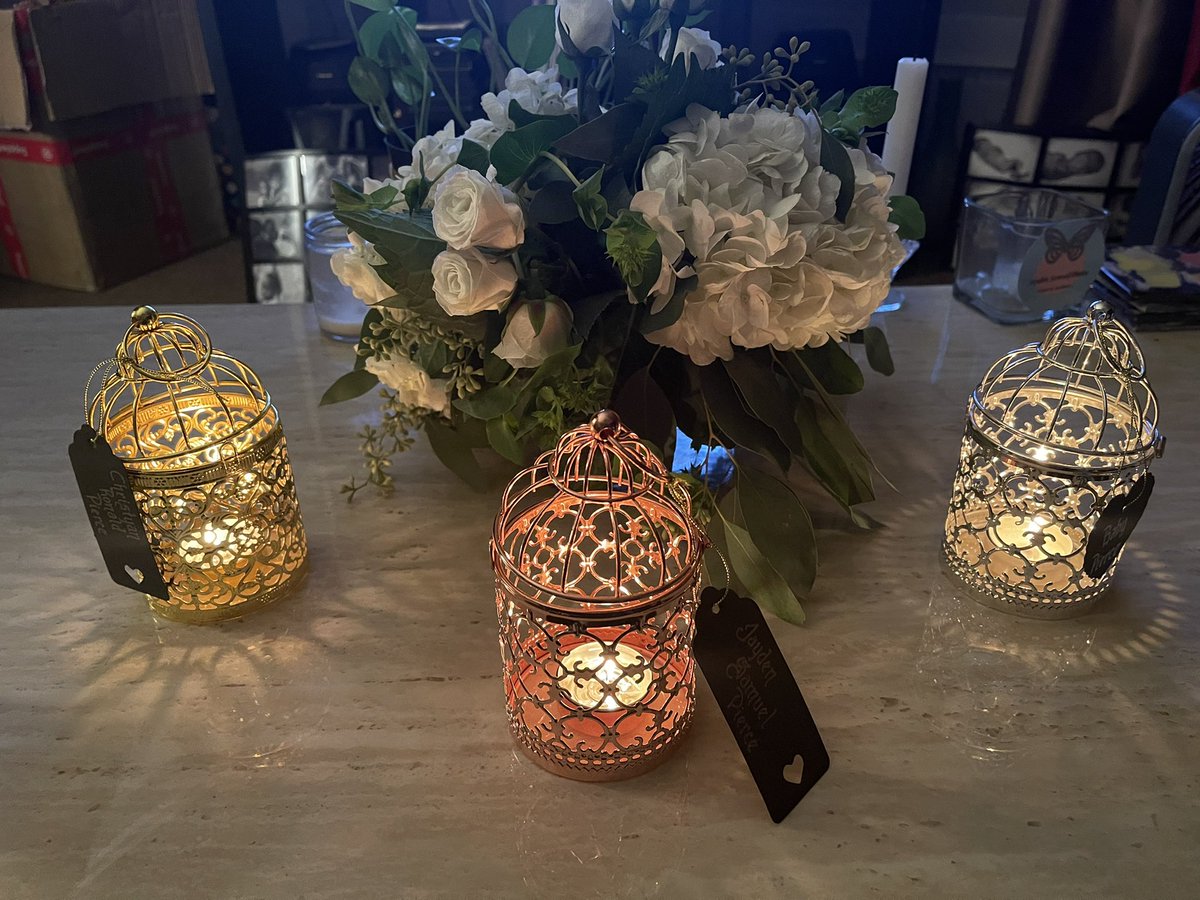 christyanjayden's tweet photo. I’m finally home! My candles were waiting for me…hey babies! ♥️ I pray you were able to join us and you felt the love we tried to show you… #waveoflightcle https://t.co/PceQbQtDjZ