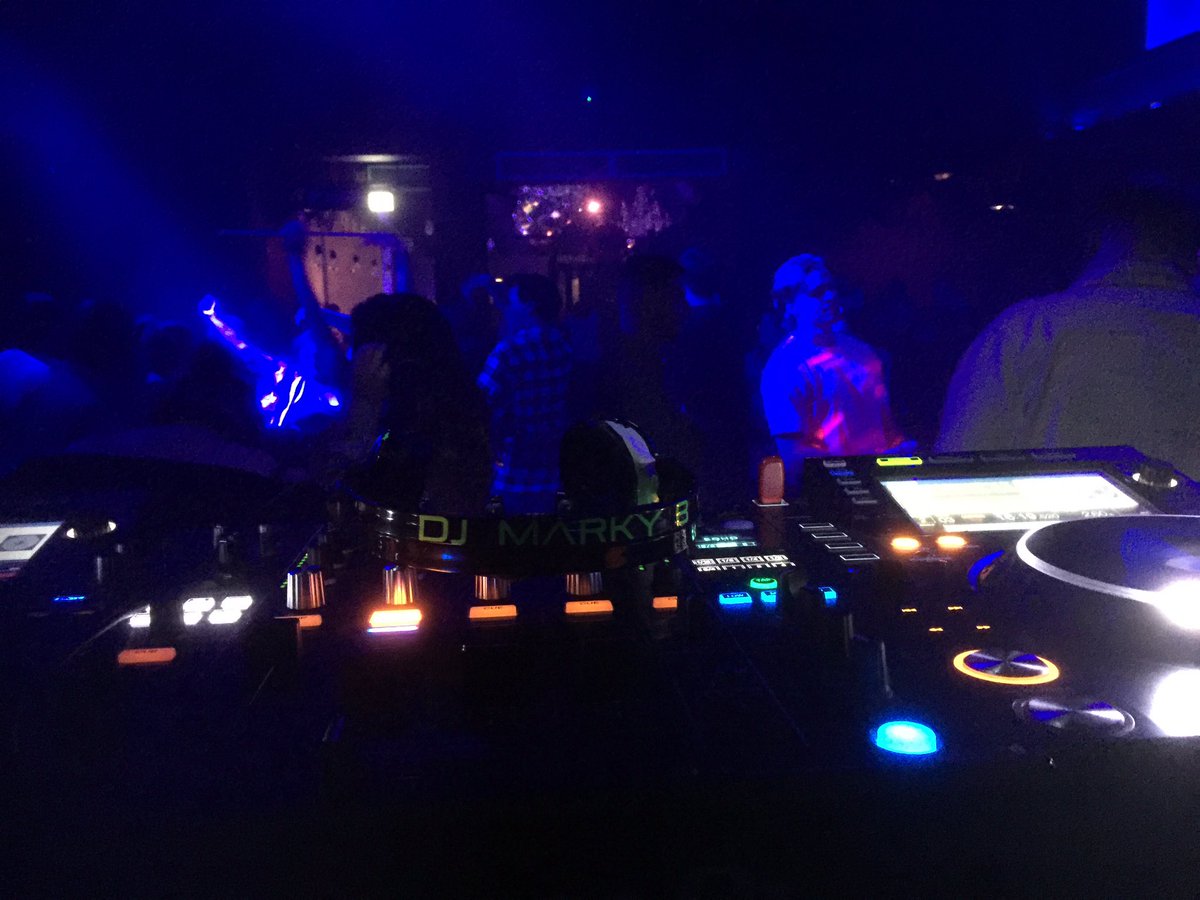 Mixing it up @elementnorthampton tonight