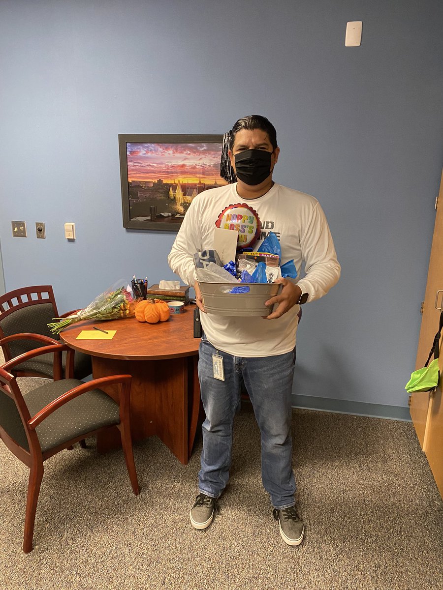 DrMarkJLopez's tweet photo. You never feel like a “boss” when you do things together! Thank you all for making my day special! #garciareunited @NISDGarcia https://t.co/Onybxi5OAT