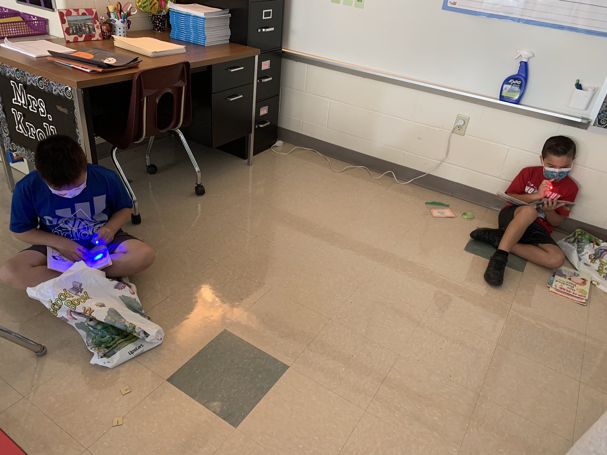 Best part of Independent Reading time on Friday?! Flashlight 🔦 Friday! 📚<a href="/CentralSchoolEB/">Central School</a>