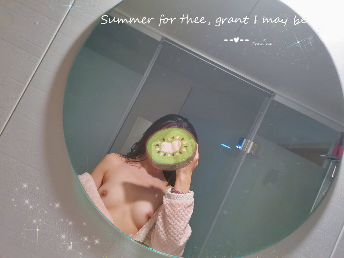 cutey05458461's tweet photo. 好久不更新了
今天更新一下😝 https://t.co/6oIUzwcW4L