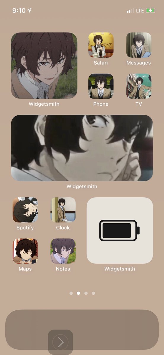 princessponk's tweet photo. You think you simp for an anime character? this is what my phones home screen looks like. #bsd #dazai https://t.co/CegRovPa3s