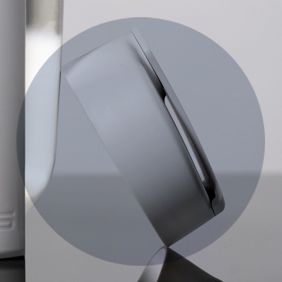 There's no denying the benefits of a reusable drinks bottle: it's long—lasting, will keep you #hydrated at home, in the gym or on the go, and is much more #ecofriendly than its disposable alternative. #howfitnessshouldfeel