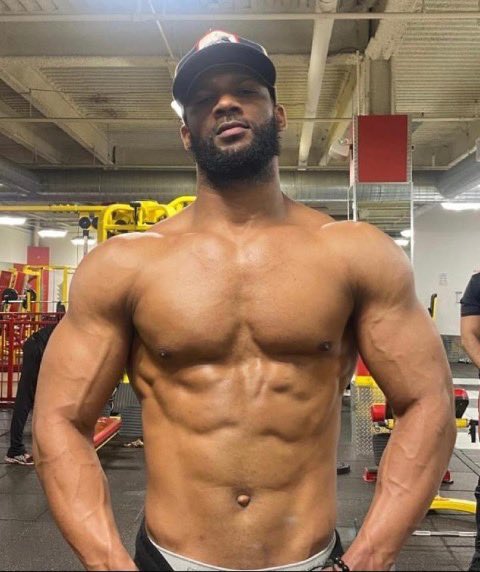 Adonis Lounge tweet media