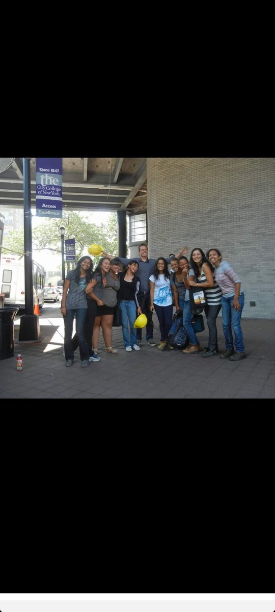 Farah_Arch's tweet photo. #BeaversUnite 

10 years ago with my fellow alumni and @Solar_Decathlon Team New York decathletes yon CCNY campus from The Schools of Architecture and Engineering! Such a historic collaboration between two schools and the beginning of my final year on campus! 
@ccnyalumniassoc https://t.co/2raLFJ1xkL
