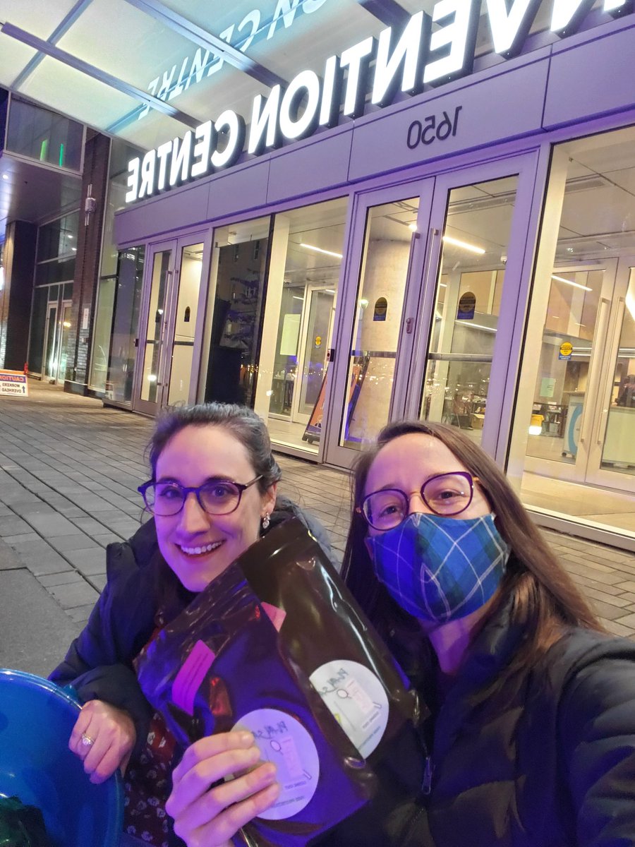 Hey, Halifax!! We have about 15 free #testtoprotect packs left!! Come find us outside the convention centre on Argyle for yours!! 👏 @LisaBarrettID @HFX_Lauren