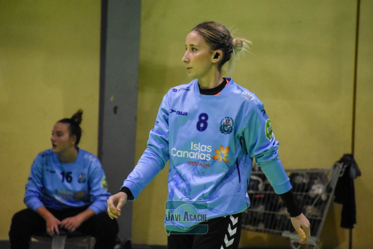 javi_agache's tweet photo. ๐ธPequeรฑos momentos del @BalonmanoSalud ante el @HSantQuirze
.
.
#Balonmano ๐คพโโ๏ธ #BalonmanoSalud #GuerrerasIberdrola ๐ #handball #balonmano #handebol #handballpassion #handballtime #handballworld #handballplayer #handbol #SaludTenerife #handballpasion #handballlove #deporte https://t.co/qef6dAoFjN