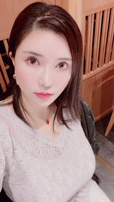 2 pic. ?????????????????
???????????????covermark????????????????????????(??????????????)
????????????????????????????
???????????????????????