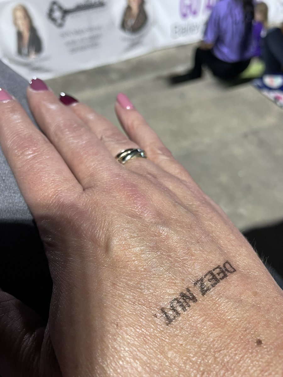 When you’re a middle school teacher and someone randomly asks you if they can stamp your hand, maybe consider checking to see what the stamp looks like first.  #teacherlife #deez