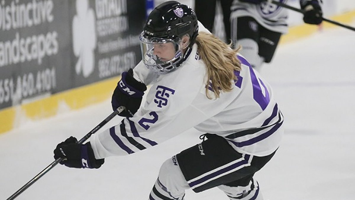 WCHA_WHockey's tweet photo. Korzack Goal Sends @TommieAthletics Past @SCSUHUSKIES_WHK, 3-2

Senior forward Megan Korzack scored the game-winning goal for the Tommies 

READ ➡️ https://t.co/zv8vnfRe2V https://t.co/A79c0pBW4v